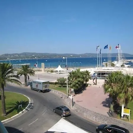 Miramar 1 *